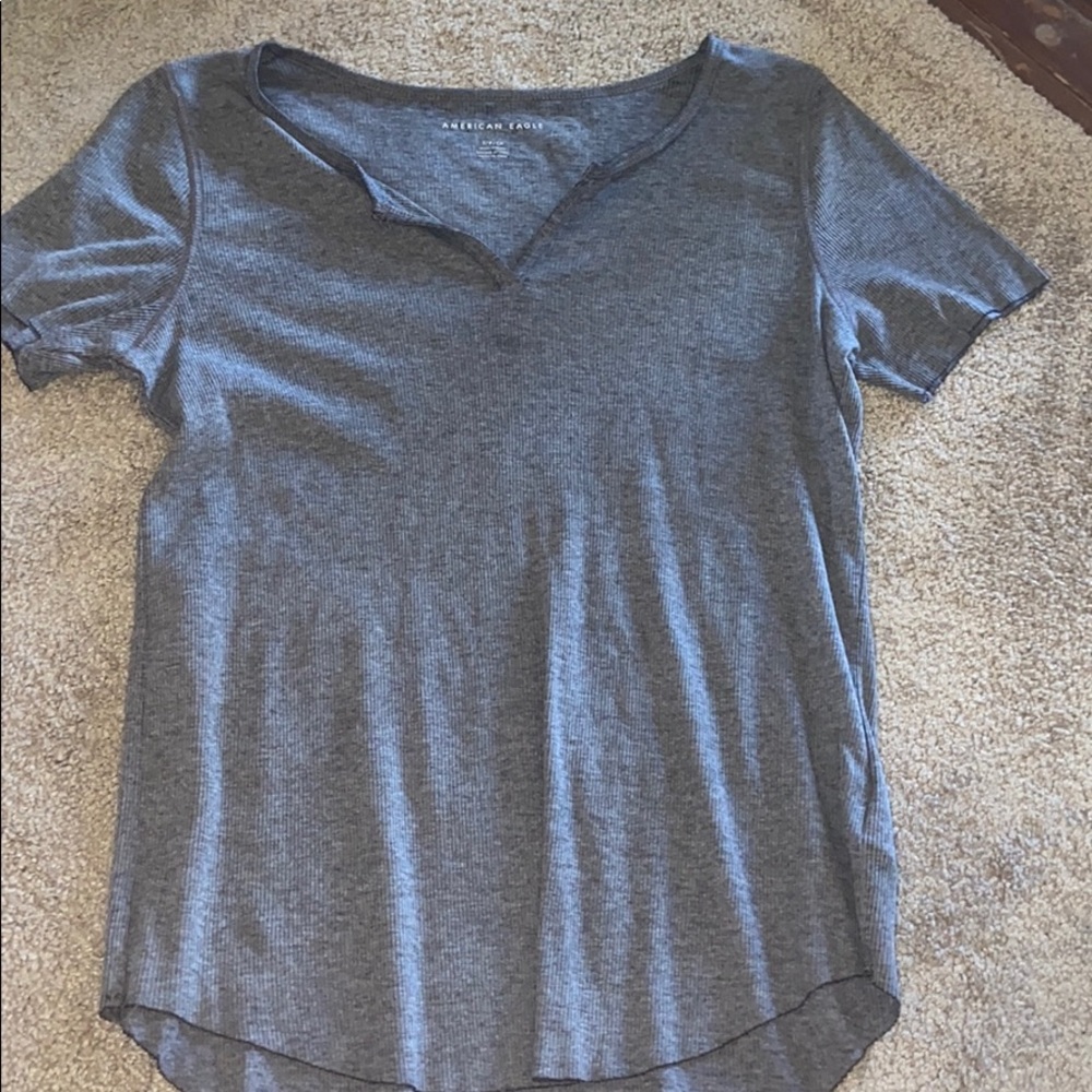 american eagle tee